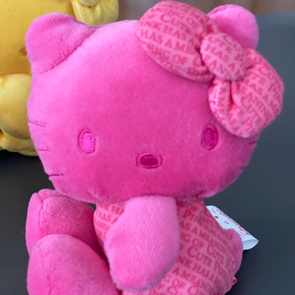 πβ€οΈπππ©· Set of 5 Hello Kitty Colors by Sanrio 35th Anniversary. Clean/LikeNew - Picture 6 of 9